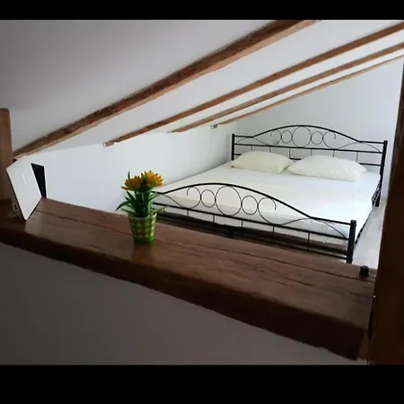 Ivana Apartman Krk Town